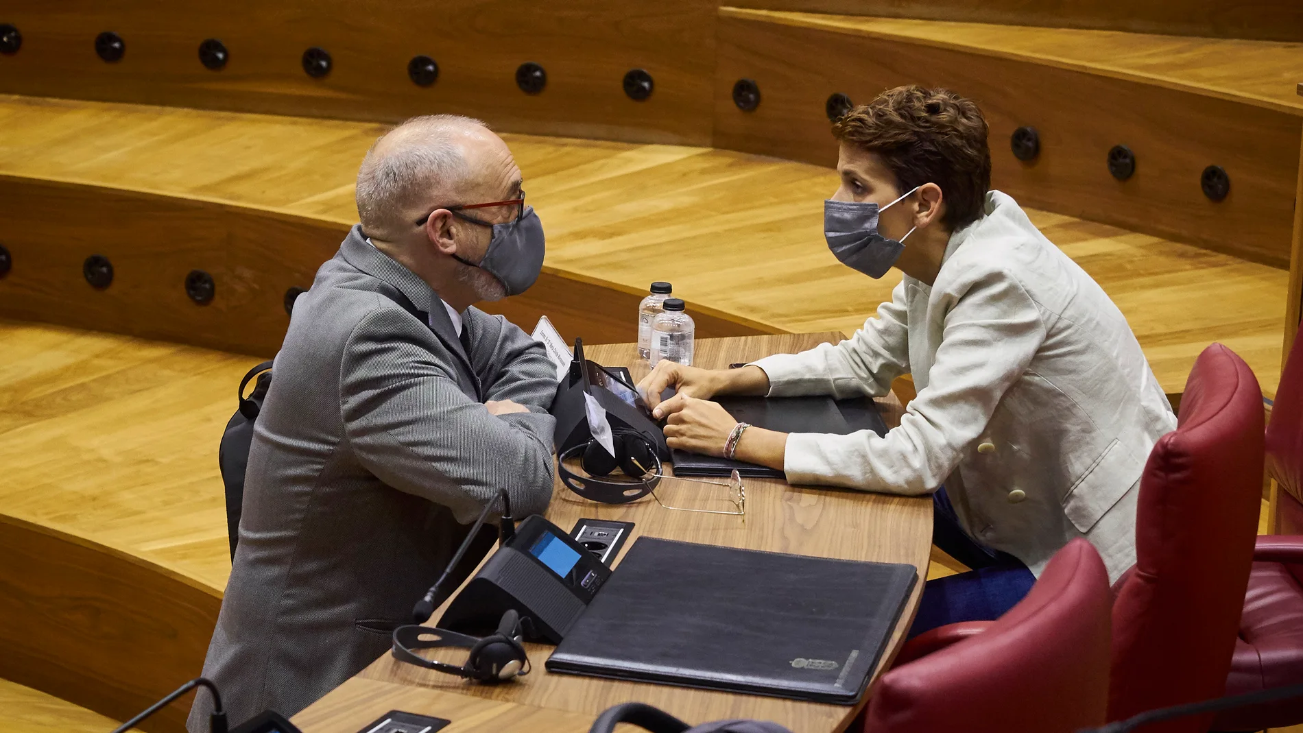 Pleno en el Parlamento de Navarra