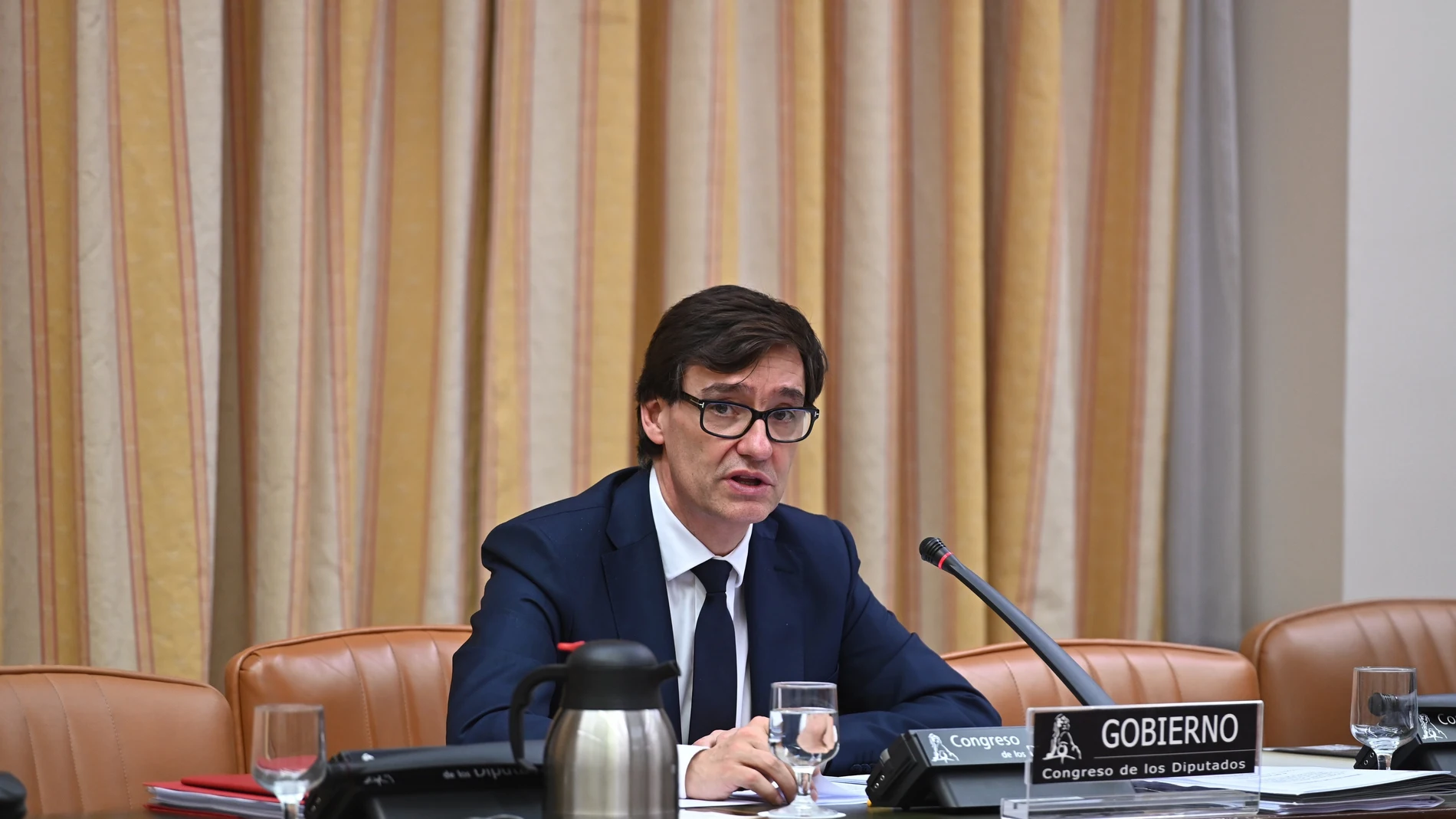Salvador Illa comparece en la Comisión de Sanidad