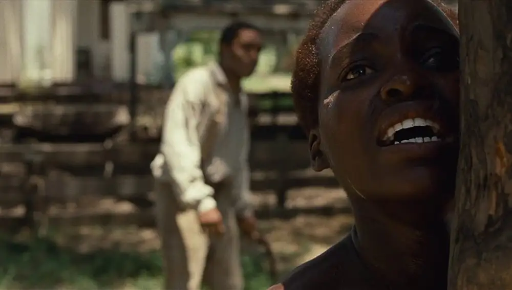 Lupita Nyong'o en un fotograma de la película &quot;12 años de esclavitud&quot;