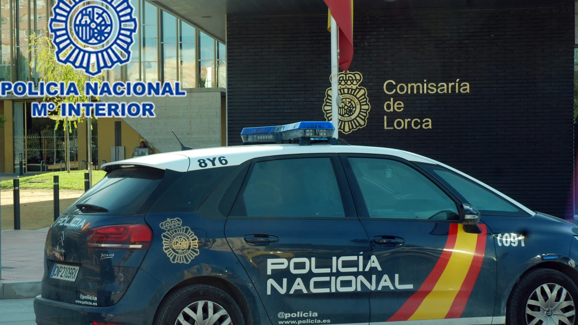 Sucesos.- La Policía Nacional vuelve a detener a un hombre en Lorca por simular ser policía para robar a extranjeros