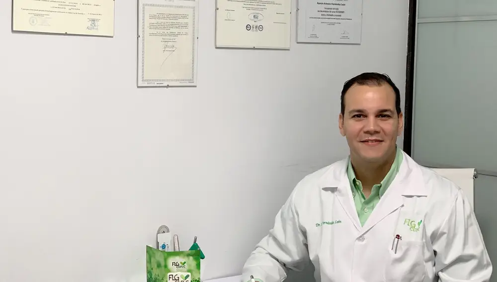 Dr. Ramón Fernández León, de FLG Clinic.