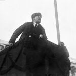 La muerte de su hermano Aleksandr y la pérdida de posición social de la familia marcaron para siempre a Lenin