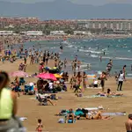  Lleno en las playas de Valencia