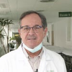 El doctor Jordi Vila, jefe del Servicio de Microbiología del Hospital Clínic de Barcelona y presidente de la Sociedad Española de Enfermedades Infecciosas y Microbiología Clínica