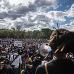 Parisinos se manifiestan en París el pasado sábado para reclamar justicia para George Floyd y Adama Traoré, víctimas de la violencia policial