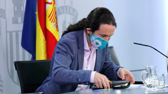 El vicepresidente de Derechos Sociales, Pablo Iglesias, momentos antes de comparecer en rueda de prensa posterior al Consejo de Ministros celebrado en Moncloa, en Madrid (España), a 9 de junio de 2020.09 JUNIO 2020 POLÍTICA;PSOE;PODEMOS;DESESCALADA;MEDIDAS POLÍTICASJavi Martínez/POOL09/06/2020
