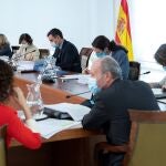 El presidente del Gobierno, Pedro Sánchez, preside el Consejo de Ministros celebrado este martes en la sala Barceló del complejo de La Moncloa.