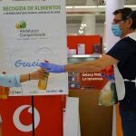 Andaluces compartiendo y Carrefour donan 50.000 kilos de alimentos a las familias ante el impacto del Covid-19FUNDACIÓN CAJASOL10/06/2020