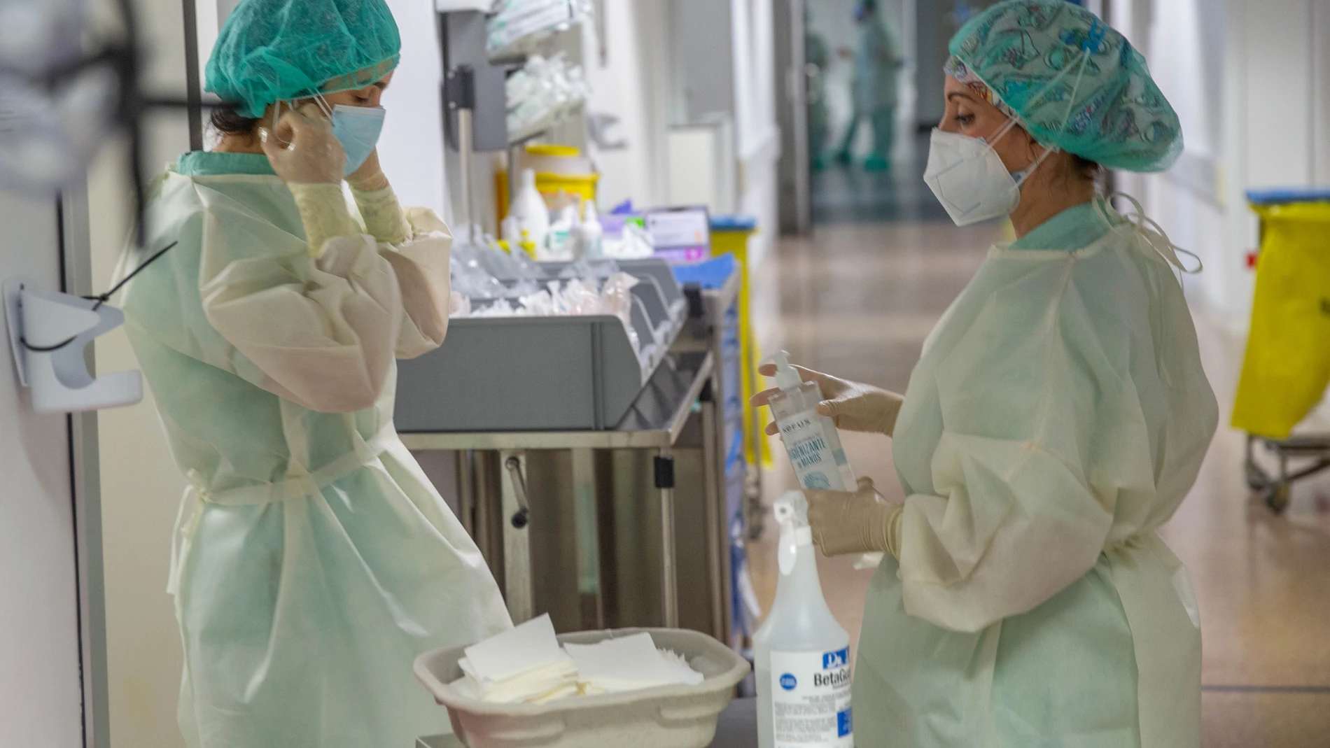 Coronavirus.- Ribera Salud desarrolla un modelo que predice qué pacientes Covid-19 ingresados pueden necesitar UCI