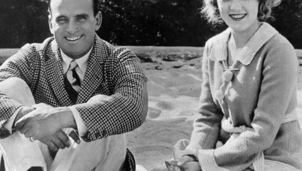 Douglas Fairbanks y Mary Pickford eran la pareja más famosa de Hollywood y junto a Charles Chaplin formaron la productora United Artists