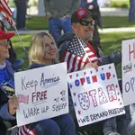 Vecinos de Utah, uno de los estados donde sigue creciendo el coronavirus, protestan para pedir la reapertura de la economía