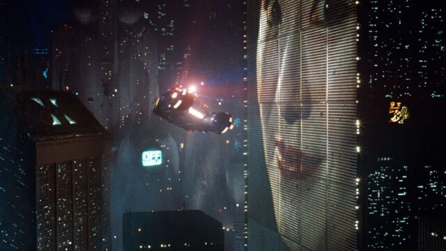 Sí, ya puedes hablar con un familiar fallecido | Fotograma de 'Blade Runner'