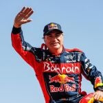 Carlos Sainz, celebrando su tercera victoria en el Rally DakarDPPI MEDIA16/06/2020