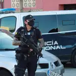 Imagen de archivo de una operación policial. EFE/A.Carrasco Ragel.