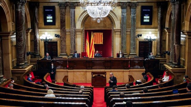 El presidente de la Generalitat, Quim Torra, en el pleno del Parlament.