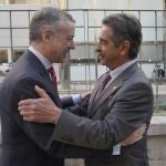 El lendakari Íñigo Urkullu y el presidente de Cantabria, Miguel Ángel Revilla, firmarán hoy un decreto para levantar el estado de alarma en ambas comunidades