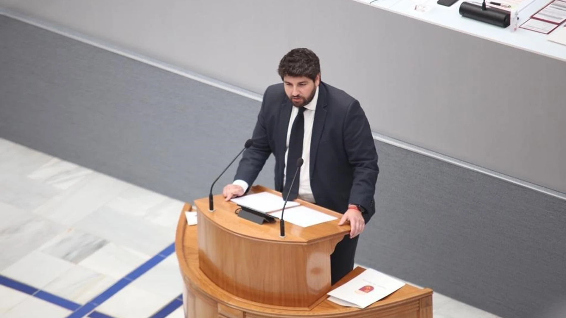 Debate.- López Miras: "no pienso convocar elecciones, las próximas serán en mayo de 2023"