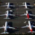 Varias 737 MAX estacionadas en un parking para coches en las instalaciones de Boeing en Seattle