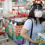  China urge a las familias a acumular alimentos en medio de la crisis de desabastecimiento