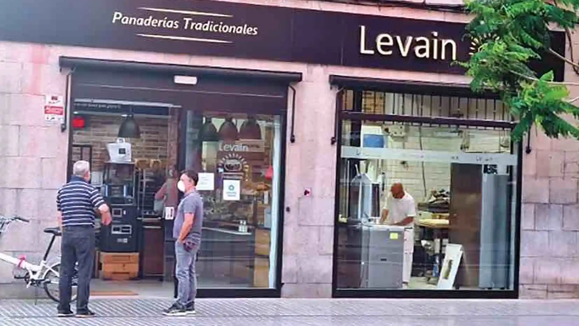Fachada principal de Levain Masa Madre Natural, SL, en Las Palmas