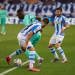 Vinicius Junior, titular en el Real Madrid y muy activo por la banda izquierda