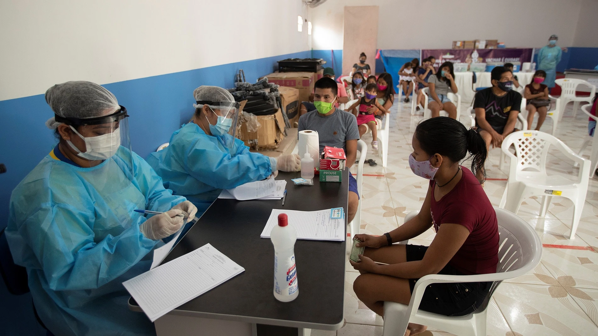 Fuerzas Armadas realizan pruebas del coronavirus en aldeas indígenas de Vale do Javari