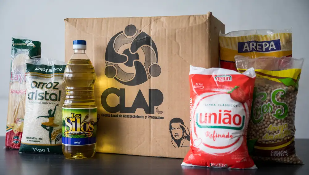 Una caja de los Comités Locales de Abastecimiento y Producción (CLAP), en Caracas. Alex Saab tiene un papel clave en este programa gubernamental para distribuir comida para la gente más desfavorecida en Venezuela