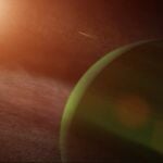 Un planeta tamaño Neptuno, hallado orbitando una joven estrella vecina