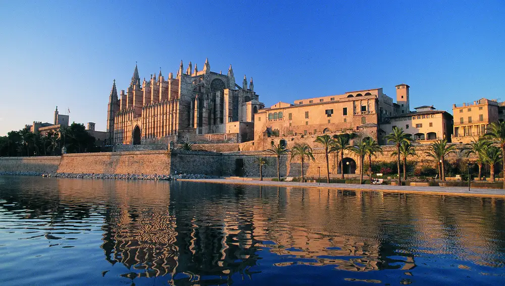 Catedral de Palma de MallorcaImagen cedida por Fomento Turismo Mallorca