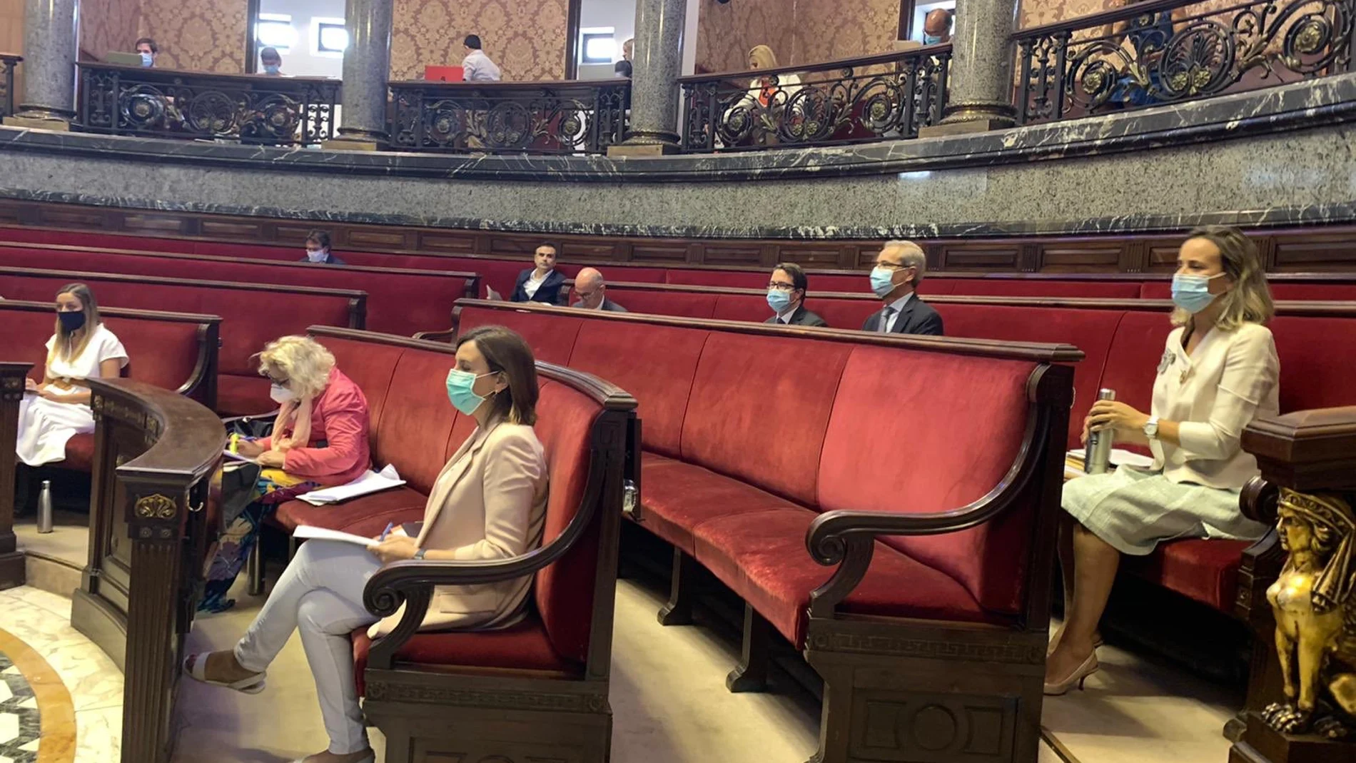 El grupo municipal popular en el Ayuntamiento de Valencia durante el pleno de hoy