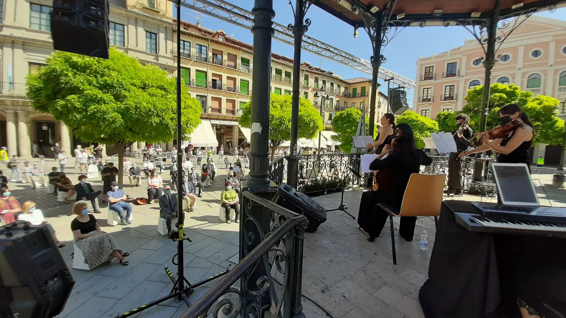 Concierto homenaje en el centro de Segovia