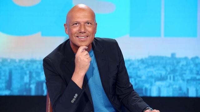 El director y presentador Alfonso Arús