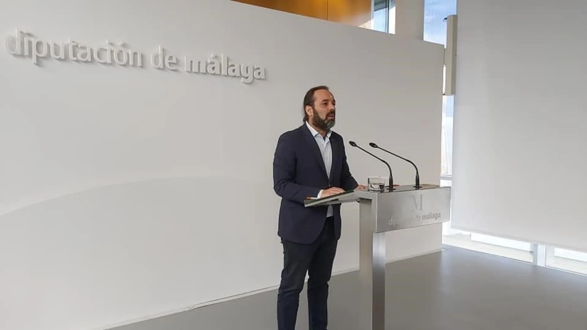 El portavoz del equipo de gobierno de la Diputación de Málaga, Juan Cassá