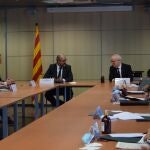 El conseller de Interior Miquel Buch, el secretario general de Interior Brauli Duart y el director General de la Policia Pere Ferrer firman 15 acuerdos de mejoras laborales con los sindicatos de Mossos.