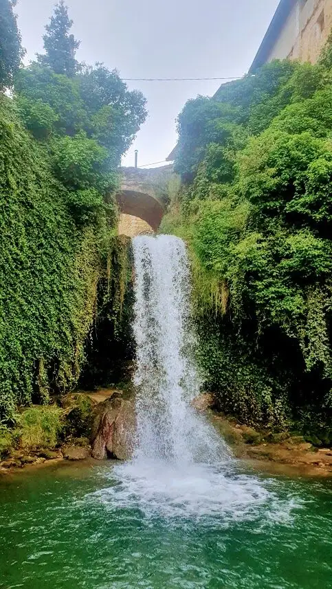 Cascada de Tobera en Burgos.