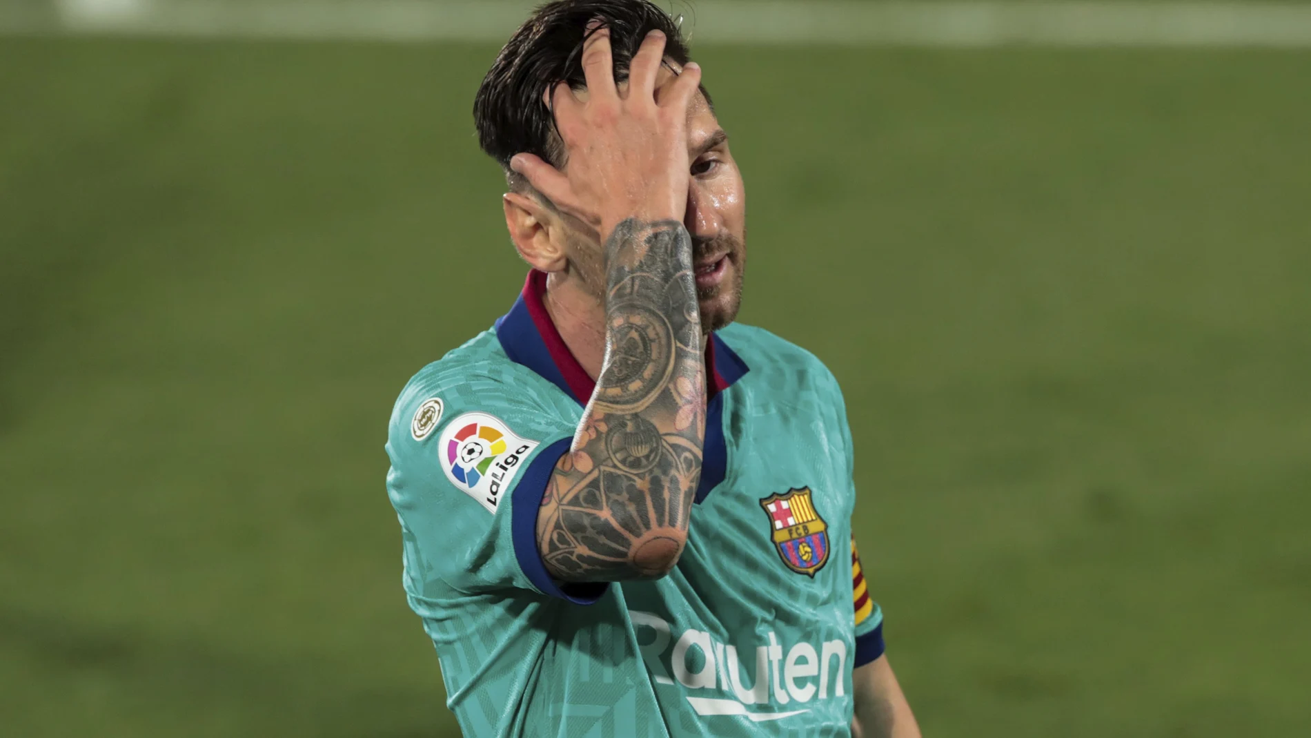 Messi, durante el partido que el Barcelona jugó en La Cerámica contra el Villarreal
