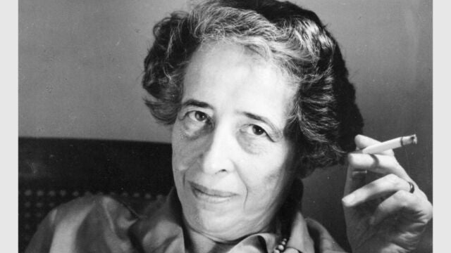 Hannah Arendt, una de las cuatro pensadoras que protagonizan «El fuego de la libertad»