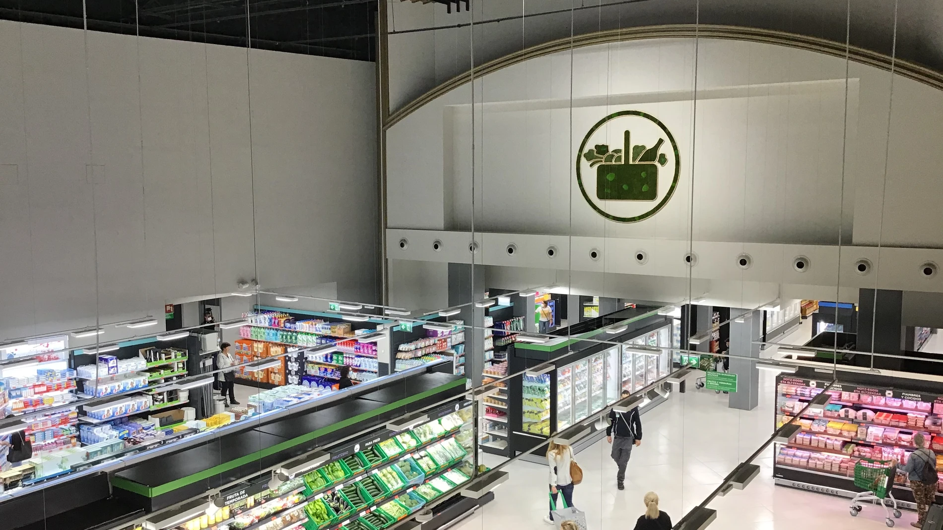 Mercadona inaugura una nueva tienda eficiente en Bilbao, con 40 nuevos empleos y una inversión de más de 5 millones