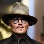 FILE PHOTO - Actor Johnny Depp arrives for the screening of the movie "Minamata" during the 70th Berlinale International Film Festival in Berlin, Germany, February 21, 2020. REUTERS/Annegret Hilse/File Photo