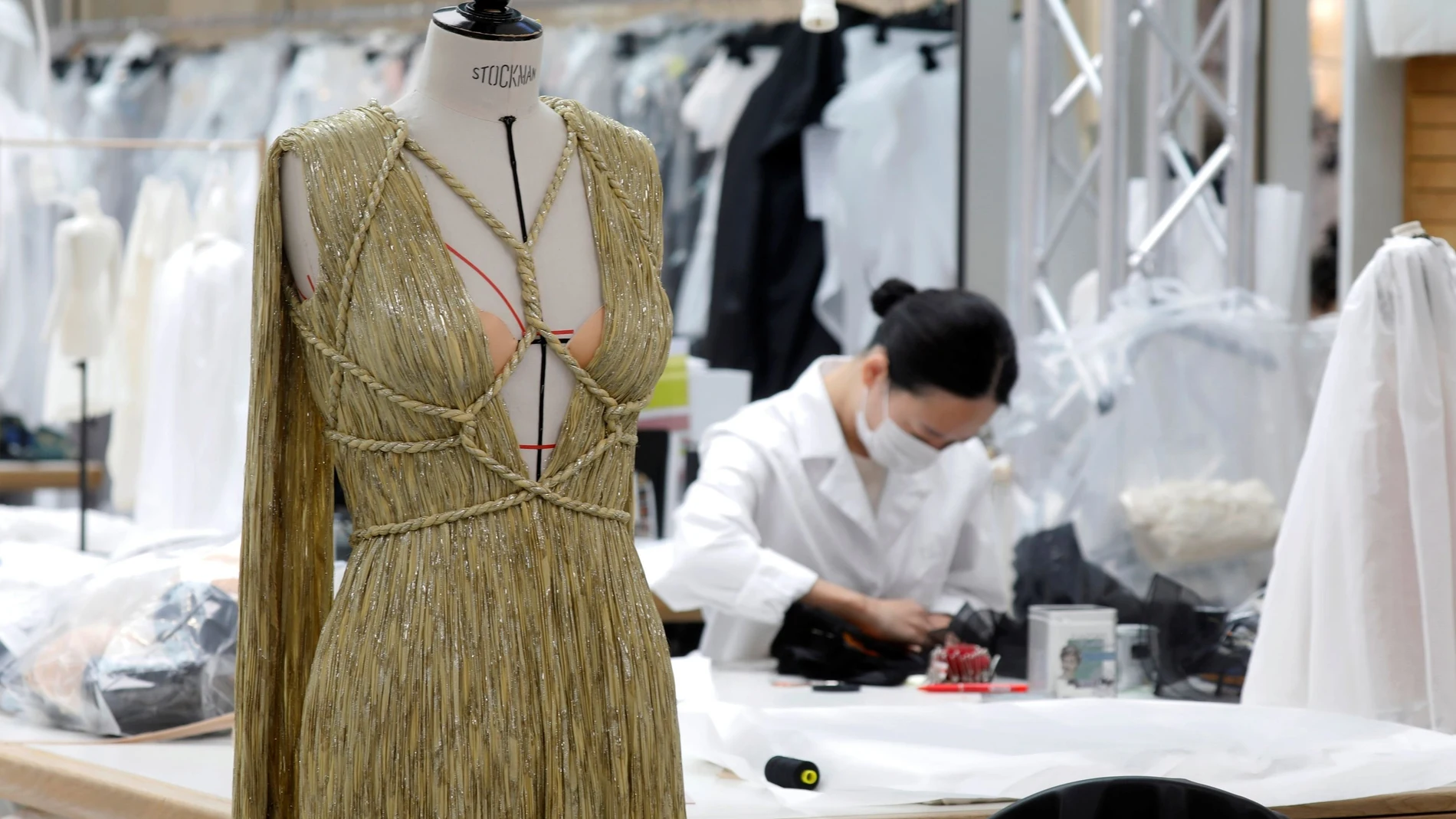 Paris Haute Couture week goes online after the coronavirus outbreak