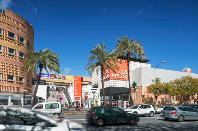 Centro comercial Los Arcos