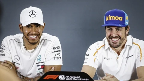 Fernando Alonso junto a Lewis Hamilton (Foto de ARCHIVO)23/11/2018 ONLY FOR USE IN SPAIN