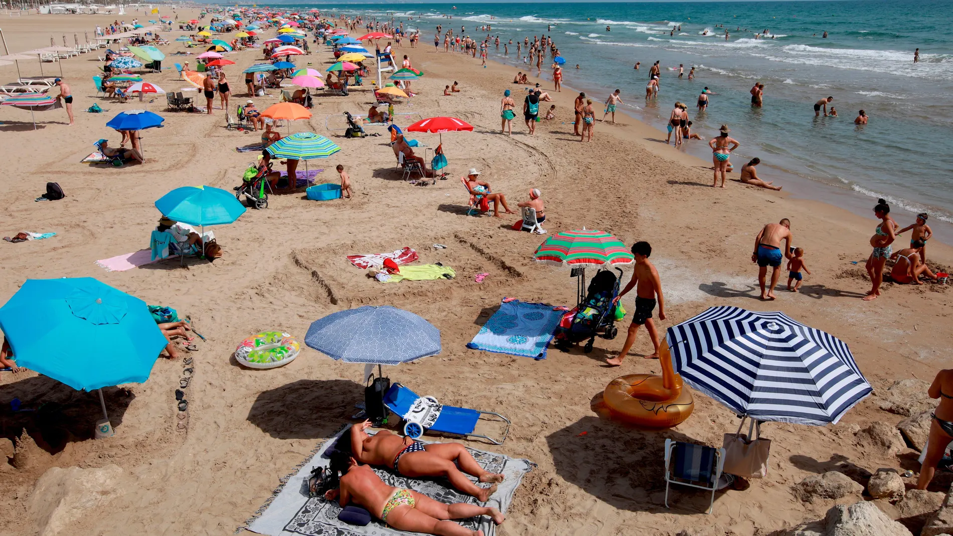 Qualitur, el distintivo de la Generalitat que reconoce la calidad de los servicios en las playas