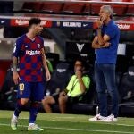 Messi y Setién, en un partido del Barcelona esta temporada
