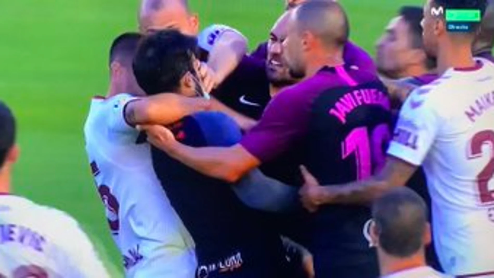 Un momento de la pelea entre Zozulya y Molinero