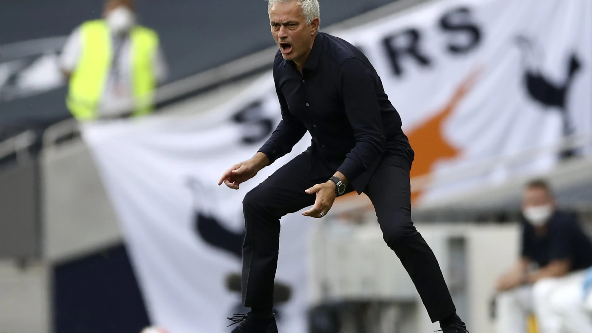 José Mourinho, entrenador del Tottenham Hotspur, durante un partido de su equipo. Tim Goode/Pool via AP