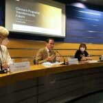 El presidente de la CEA, Javier González de Lara, este lunes durante la clausura del programa 'Transformando futuro', que lleva a cabo junto a CaixaBank