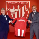 El Athletic y Petronor firman un convenio para descarbonizar el consumo de energía del club 