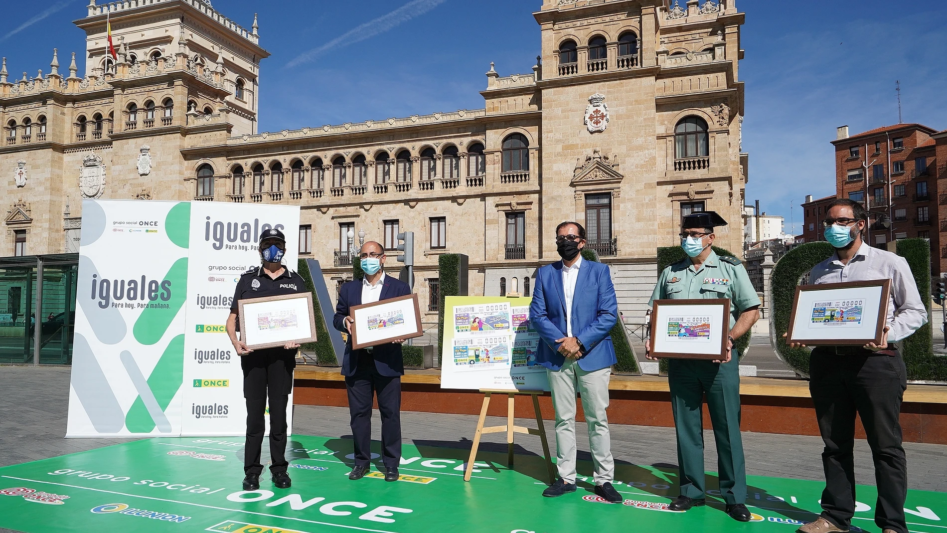 Ayuntamiento de Valladolid colabora con ONCE en la difusión de la campaña 'Responsabilidad de todos' de seguridad vial