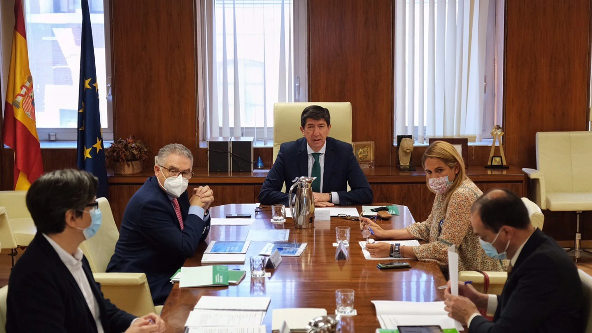Turismo.- Raphael, el Parque Minero de Riotinto y el Museo del Anís de Rute, Premios Andalucía de Turismo 2020